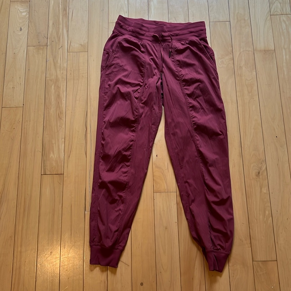 Lululemon pants